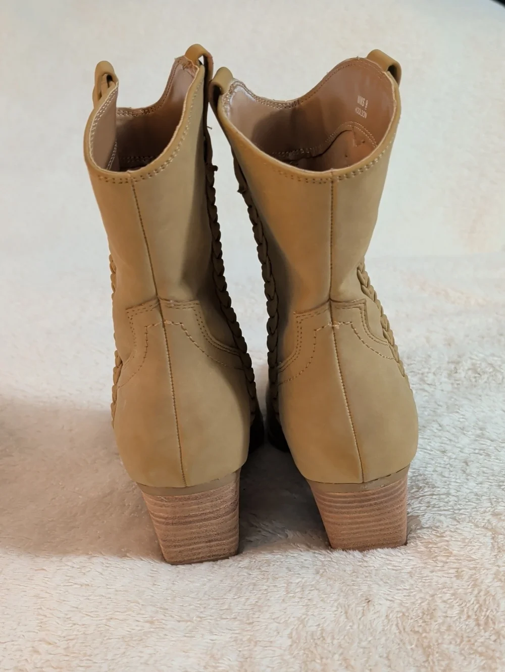 DV by Dolce Vita Karyn Western Booties Tan Suede Braided Ankle Boots Size 9
